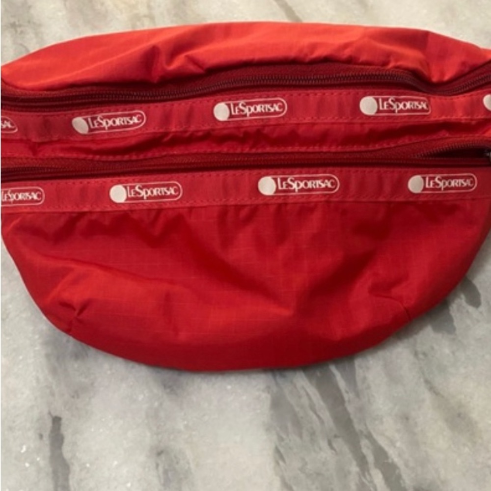 LeSportsac Everyday Belt Bag - popsicle red